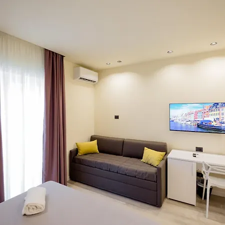 Pensjonat Mazzini Palace 4*