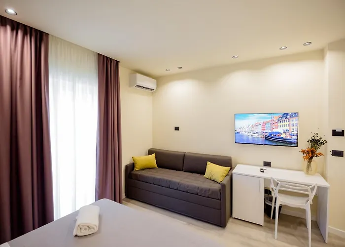 게스트하우스 Mazzini Palace 4*